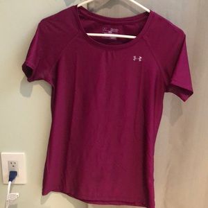 XS Under Armour Workout Shirt